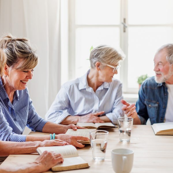 Groupe d'aînés activité centre communautaire Vers Vous.