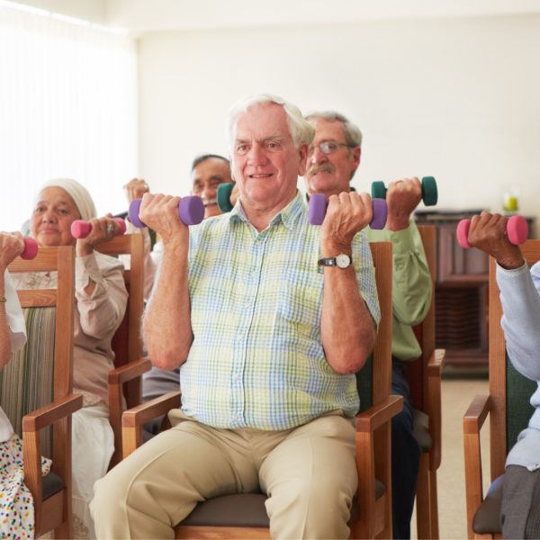 Yoga sur chaise centre communautaire Vers Vous.